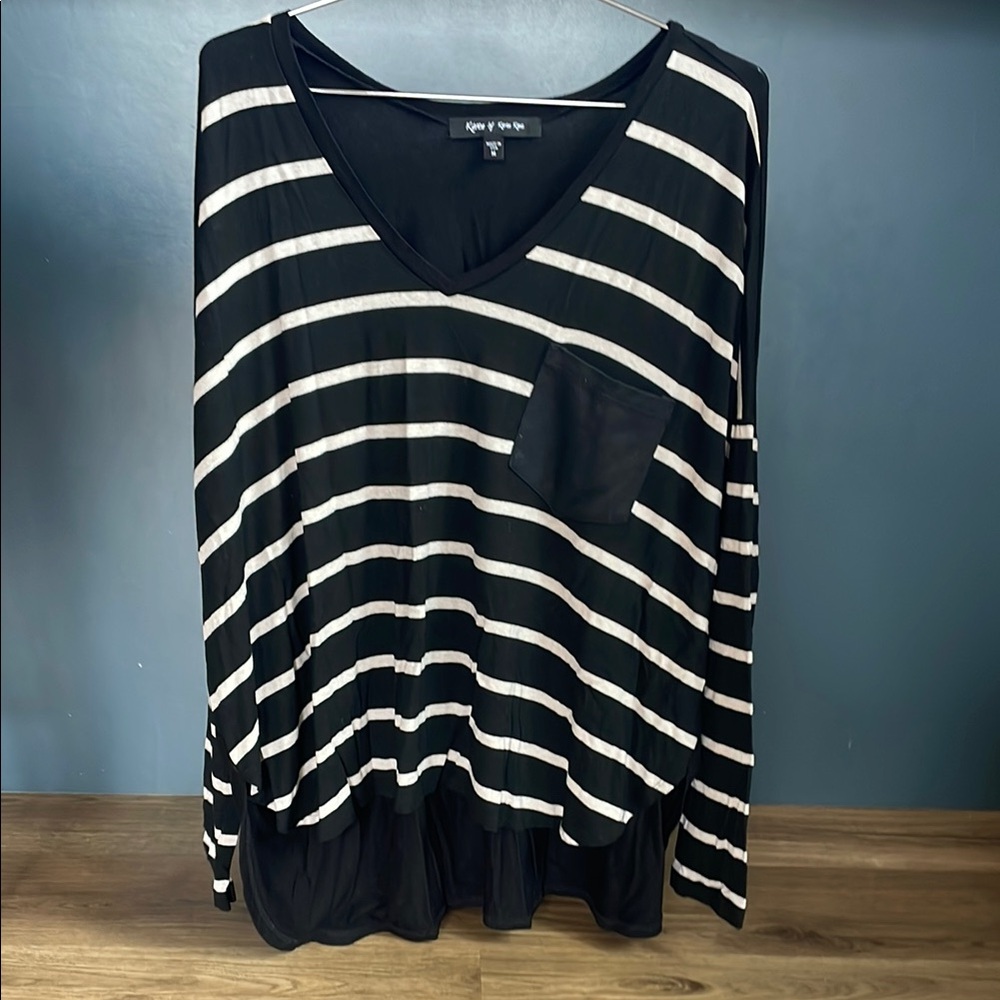 Sleeve Boxy Blouse by Karen Kane